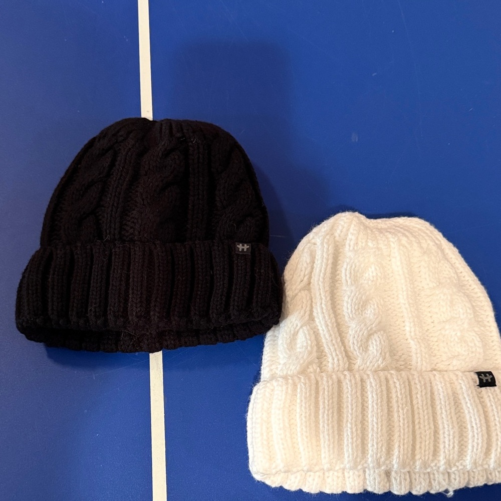 Cozy Women’s Black and White Knit Hat Set